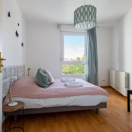 Travel Homes - The Nils, Cosy & Cute With Parking Colmar Exterior photo