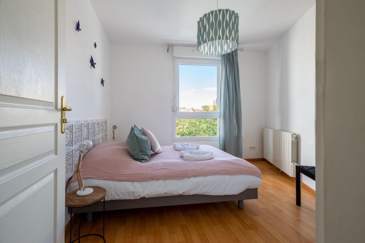 Apartment Travel Homes - The Nils, Cosy & Cute With Parking