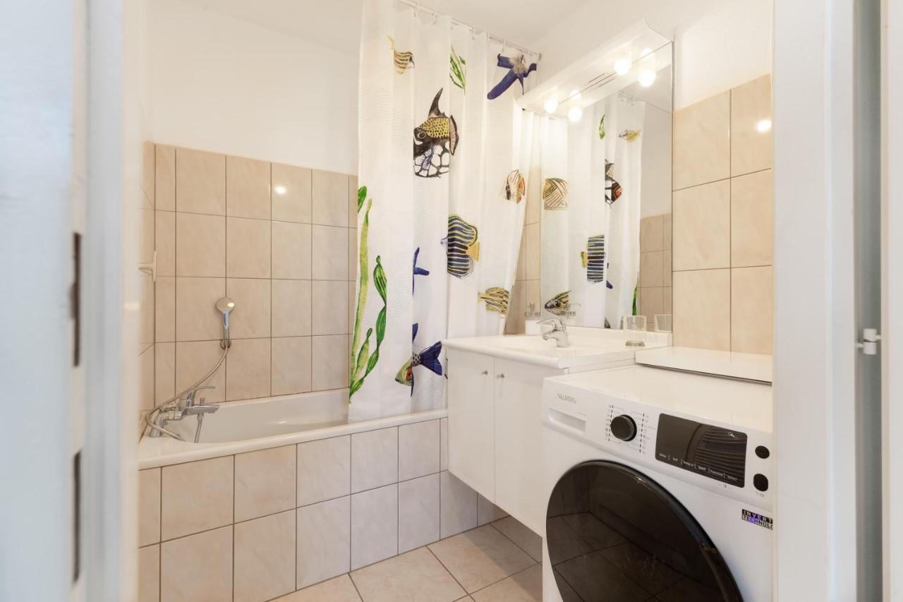 Travel Homes - The Nils, Cosy & Cute With Parking Colmar